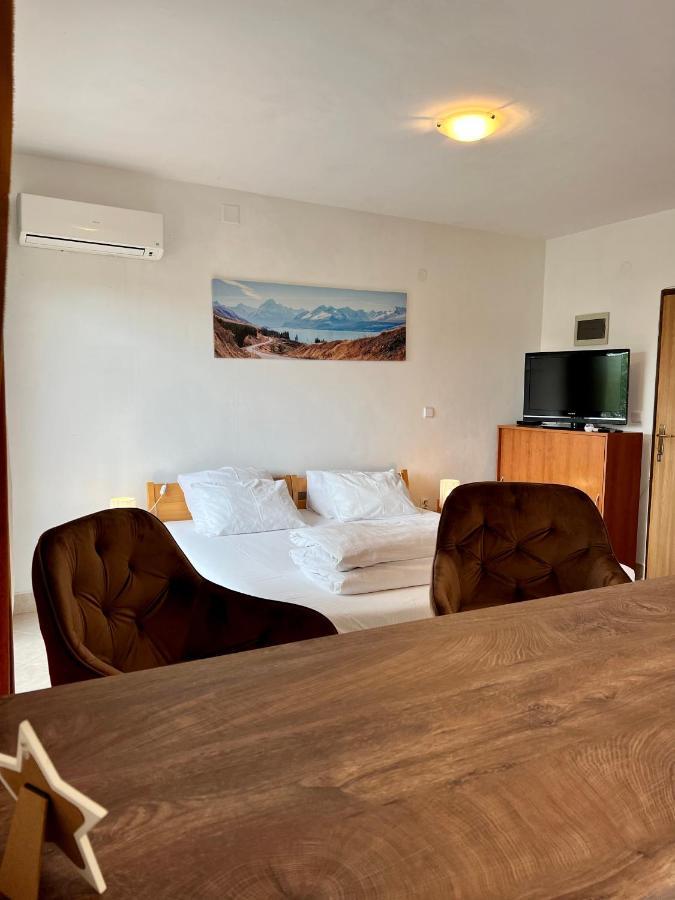 Rooms & Apartment Hegic Zadar Luaran gambar